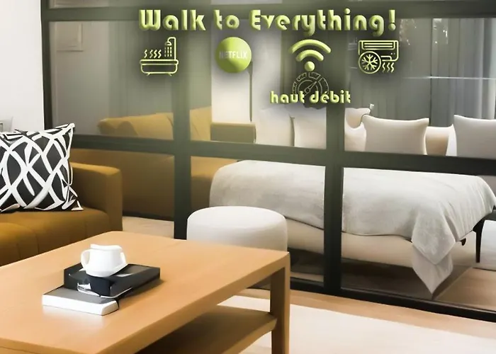 Cozy And Fully Equipped Apartment For Comfort And Luxury, Near The Train Station And Facing Hilton Air Conditioner