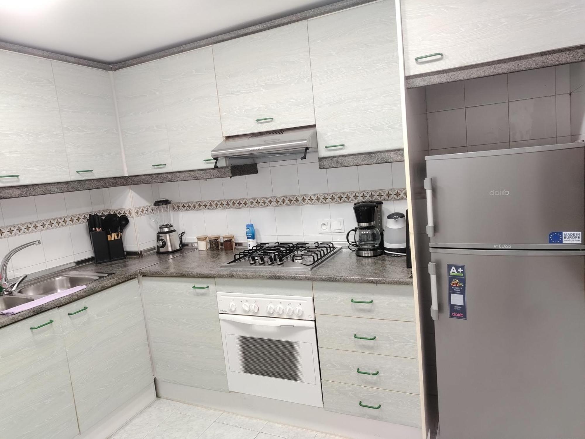 Apartment Cozy And Fully Equipped For Comfort And Luxury, Near The Train Station And Facing Hilton Air Conditioner *
