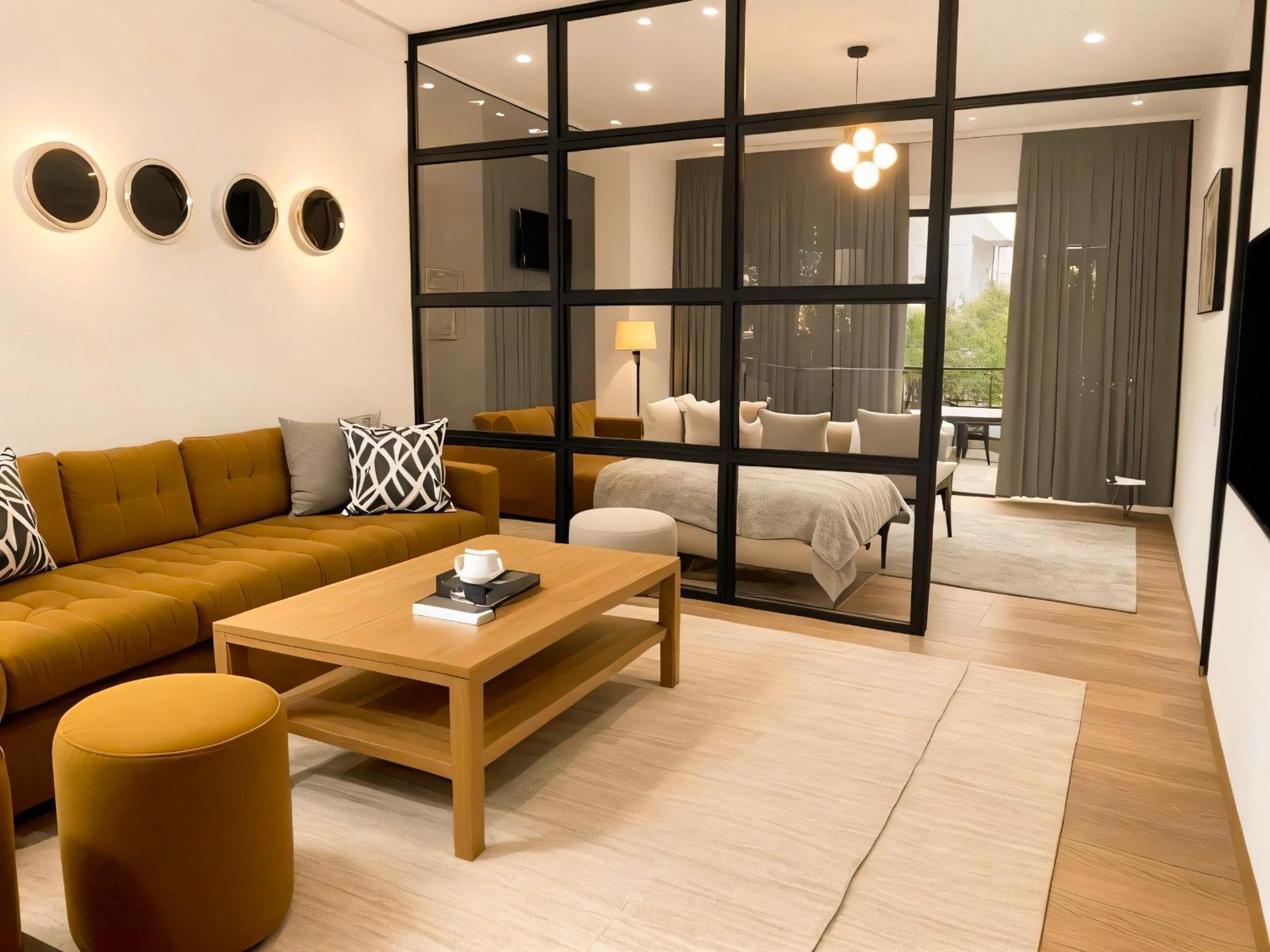 Apartment Cozy And Fully Equipped For Comfort And Luxury, Near The Train Station And Facing Hilton Air Conditioner