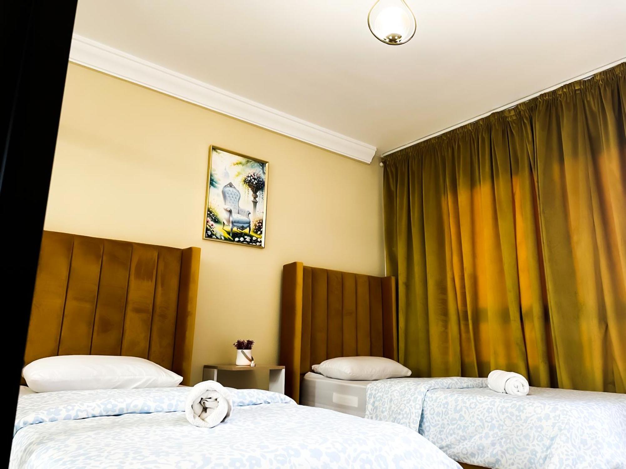 Cozy And Fully Equipped For Comfort And Luxury, Near The Train Station And Facing Hilton Air Conditioner Apartment Tangier